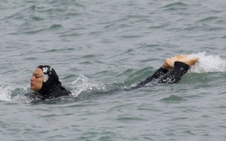 Tòa tối cao Pháp xen vào tranh cãi burkini