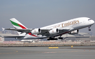 Khách Trung Quốc đi lậu vé máy bay đến Dubai... làm ăn xin