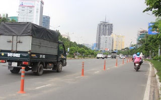 Thay mới cọc tiêu giao thông bị mất