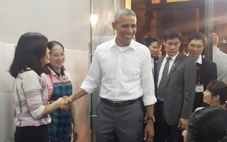 Tổng thống Obama dùng bữa tối bằng món bún chả Hà Nội