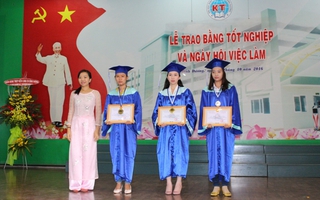 BETU trao bằng tốt nghiệp cho 725 tân cử nhân và kỹ thuật viên