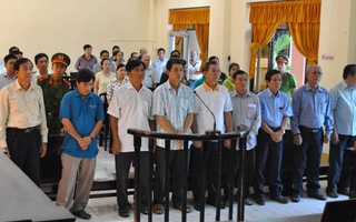 Bất ngờ trong vụ xét xử 10 cán bộ Hải quan ở Kiên Giang