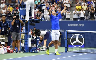 Lật đổ Murray, Nishikori thẳng tiến bán kết US Open