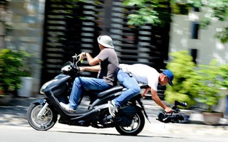 Danh, lợi chẳng bằng ai