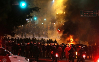 Brazil chưa có “thuốc chữa”