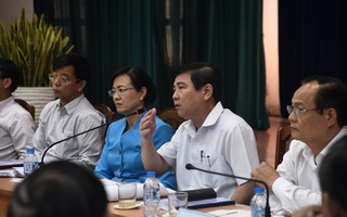 Chủ tịch Nguyễn Thành Phong đối thoại với dân dự án Thủ Thiêm