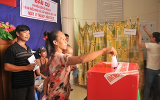 Cử tri xã đảo Thổ Châu hăng hái đi bầu cử sớm