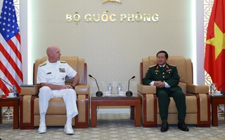 Tư lệnh Hải quân và Tư lệnh Thủy quân lục chiến Mỹ thăm Việt Nam
