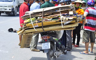 Tránh xe đậu lấn đường, thanh niên bị xe tải tông chết