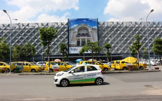Sân bay Tân Sơn Nhất có nhà xe “5 sao”