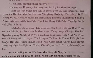 Đóng dấu đỏ, phát giấy mời liên hoan sếp cơ quan về hưu