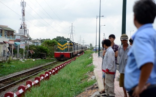 Đường sắt Bắc – Nam "tê liệt" qua tỉnh Quảng Bình do lũ