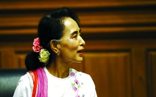 Chuyện tình Aung San Suu Kyi