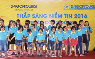 Thắp sáng niềm tin 2016:  Ánh sáng từ trái tim