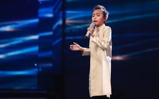 “Cậu bé hát đám cưới” Hồ Văn Cường lại dẫn đầu “Vietnam Idol Kids”