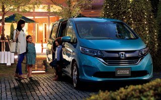 Honda Freed 2017 -MPV mới có giá bán từ 412 triệu đồng