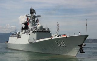 Ba tàu Hải quân Trung Quốc thăm Cảng Quốc tế Cam Ranh