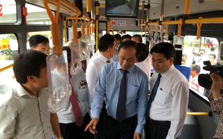 Hà Nội khai trương tuyến xe buýt chất lượng cao đi sân bay Nội Bài