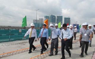 Hợp long cầu metro vượt sông sài Gòn