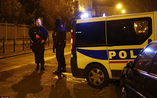 Pháp phá âm mưu khủng bố, Bỉ tóm 6 nghi phạm