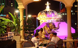 “Trải nghiệm kỳ nghỉ khác biệt”  tại khách sạn Rex Sài Gòn