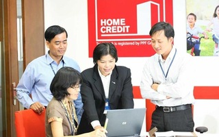 Home Credit chúc mừng khách hàng trúng thưởng