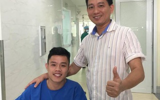Cứu một tuyển thủ U19 Việt Nam bị teo dây chằng