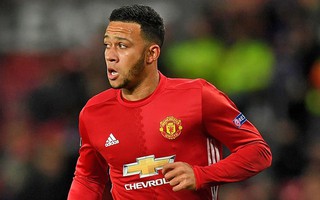 M.U bán lỗ Depay