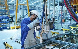 Năng suất lao động Việt Nam thấp nhất khu vực