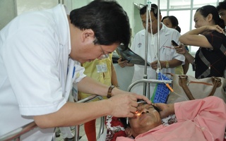 Bộ trưởng Y tế: Hỗ trợ điều trị tối đa ông Huỳnh Văn Nén