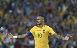 Neymar bật khóc khi giúp Brazil vô địch Olympic