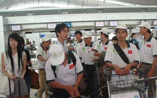 Không được cấp phép vẫn tuyển lao động?