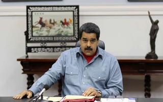 Lo sợ Mỹ, tổng thống Venezuela tuyên bố tình trạng khẩn cấp