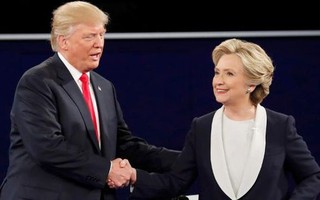 Kết quả cuối cùng: Bà Clinton thắng "khủng" phiếu phổ thông