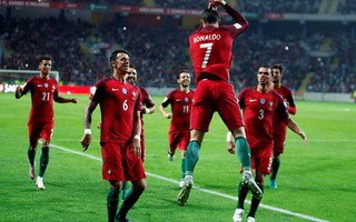 Ronaldo trút giận, Bồ Đào Nha đè bẹp Andorra