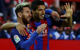 Barcelona “vượt ải” Sevilla, áp sát ngôi đầu Real Madrid