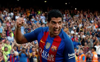 Barcelona giữ chân thành công “sát thủ” Suarez