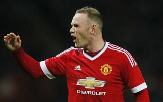 Rooney nổi điên với Van Gaal