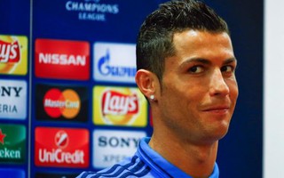 Ronaldo bỏ họp báo khi phóng viên nhắc đến bộ ba Barca