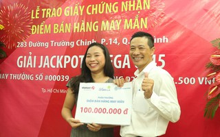 Thưởng nóng cho quầy bán vé số trúng 92 tỉ