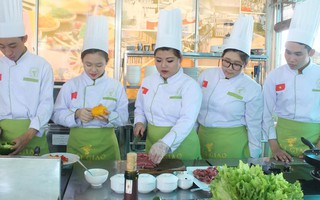 Đa dạng các khóa học khách sạn, nhà hàng, du lịch, ẩm thực tại Việt Giao