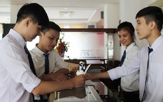 Học quản trị khách sạn: Chọn trường để có thu nhập tốt