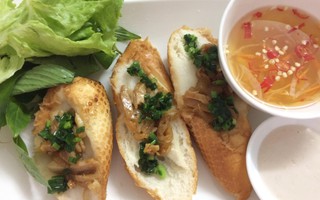 Bánh mì hấp bì, đố ai tìm ra dư âm đồ cũ