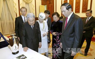 Những tặng phẩm đặc biệt giữa Chủ tịch nước và Nhật hoàng