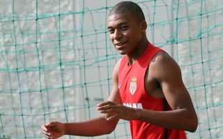 Real đạt thỏa thuận mua Mbappe với giá 161 triệu bảng