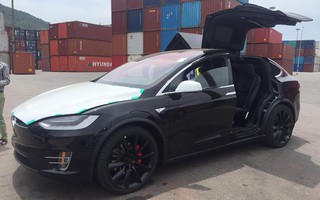 "Siêu SUV điện" Tesla Model X đầu tiên về Việt Nam