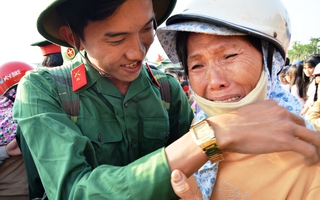 Hơn 2.400 thanh niên Quảng Ngãi lên đường nhập ngũ