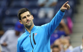 Khoảng lặng của Djokovic