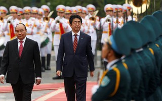 Cận cảnh lễ đón Thủ tướng Shinzo Abe tại Phủ Chủ tịch
