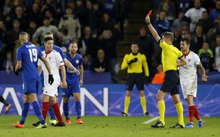 Nasri tái hiện cú “thiết đầu công” với Vardy